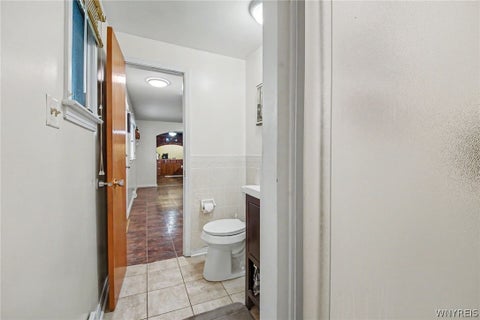 Tiny photo for 1658 Caravelle Drive, Niagara Falls, NY 14304 (MLS # B1706996)