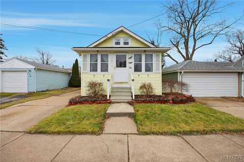 7813 Edison Avenue Niagara Falls NY 14304