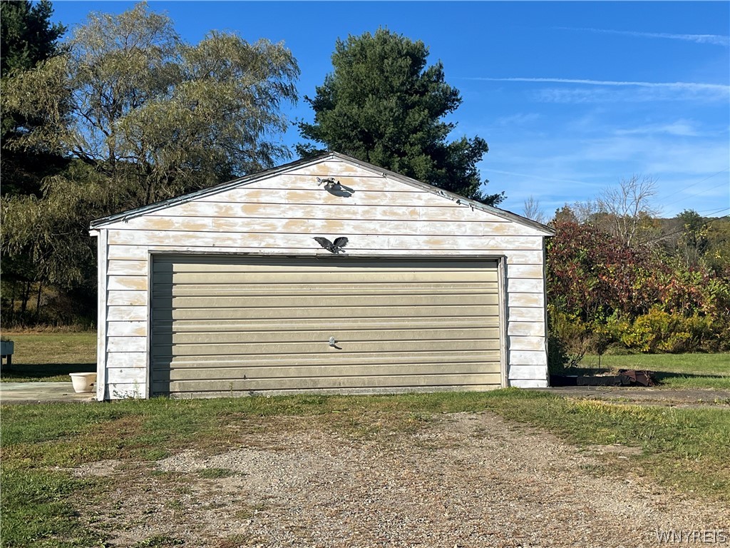 5746 Humphrey Road