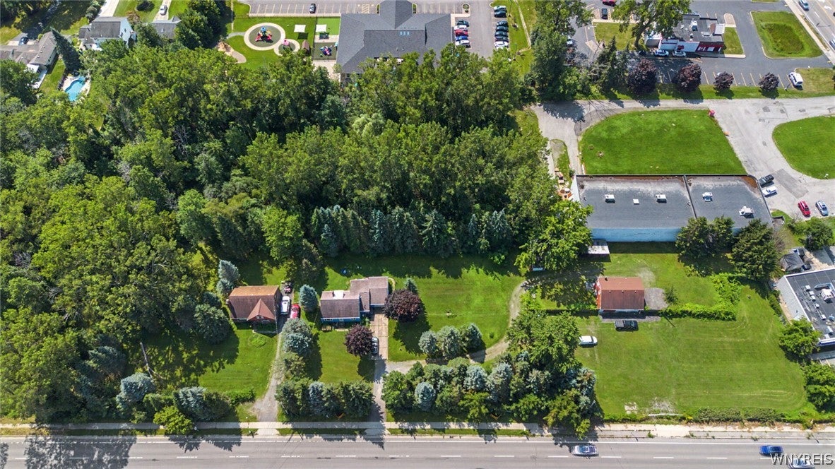 3841 E Robinson Road