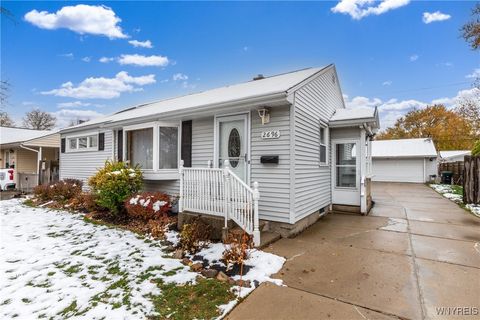 Photo of 2696 Colvin Boulevard, Tonawanda, NY 14150 (MLS # B1660261)