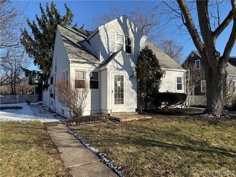 Homes For Sale - 19 Allendale Road<br/> Cheektowaga, NY 14215