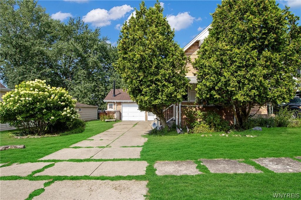 Photo of 324 River Street, Cheektowaga, NY 14043 (MLS # B1669070)