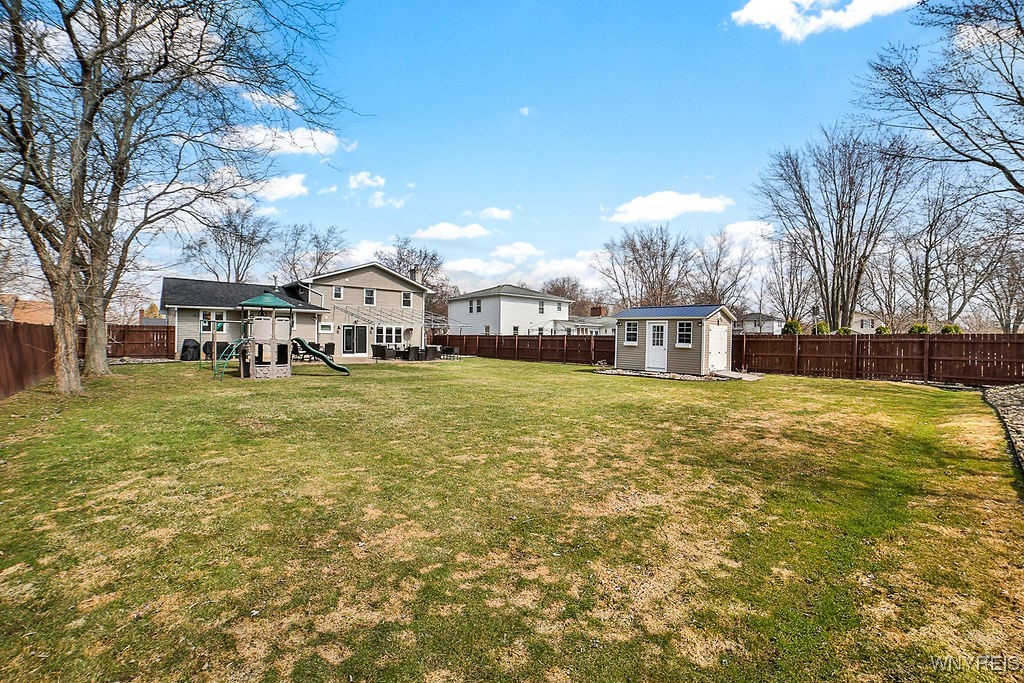 62 Pin Oak Circle Cir, Grand Island, New York image 4