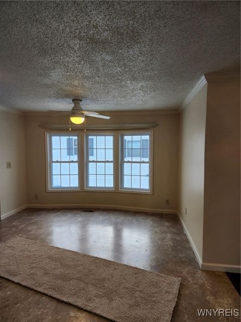 Tiny photo for 352 Applewood Drive, Lockport Town, NY 14094 (MLS # B1654856)