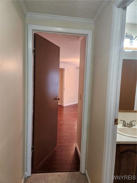 Tiny photo for 352 Applewood Drive, Lockport Town, NY 14094 (MLS # B1654856)