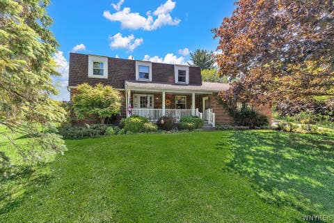 Homes For Sale - 8061 Cole Road<br/> Boston, NY 14033