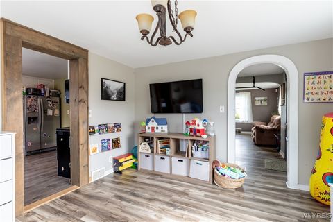 Tiny photo for 7745 Rochester Road, Royalton, NY 14067 (MLS # B1640076)