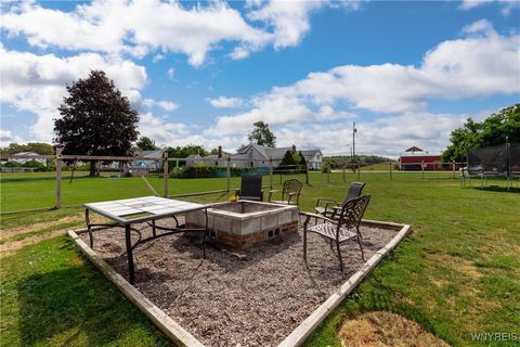 Tiny photo for 7745 Rochester Road, Royalton, NY 14067 (MLS # B1640076)