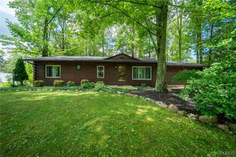 Photo of 8376 Cobblestone Court, Eden, NY 14057 (MLS # B1703684)