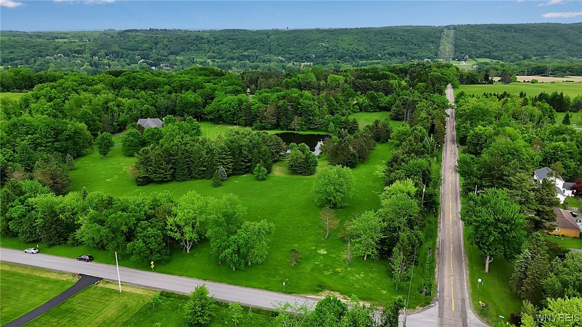 1160 Underhill Road, Aurora, New York image 1