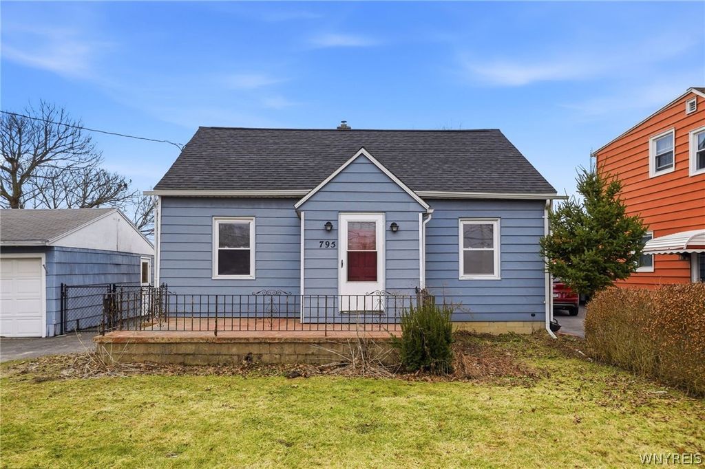 Photo of 795 Mineral Springs Road, West Seneca, NY 14224 (MLS # B1666151)