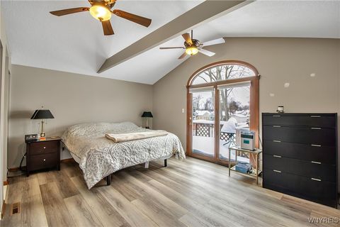 Tiny photo for 640 71st Street, Niagara Falls, NY 14304 (MLS # B1659505)