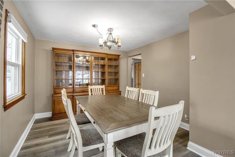 Tiny photo for 640 71st Street, Niagara Falls, NY 14304 (MLS # B1659505)