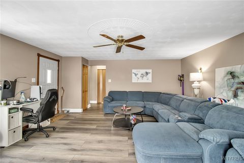 Tiny photo for 640 71st Street, Niagara Falls, NY 14304 (MLS # B1659505)