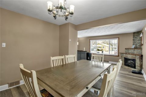 Tiny photo for 640 71st Street, Niagara Falls, NY 14304 (MLS # B1659505)