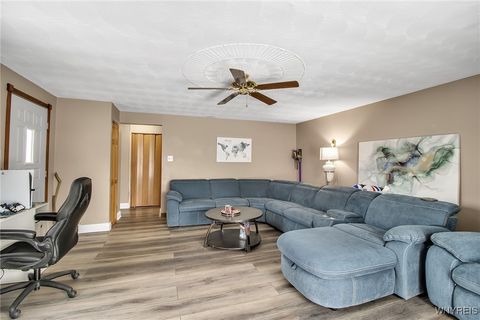 Tiny photo for 640 71st Street, Niagara Falls, NY 14304 (MLS # B1659505)