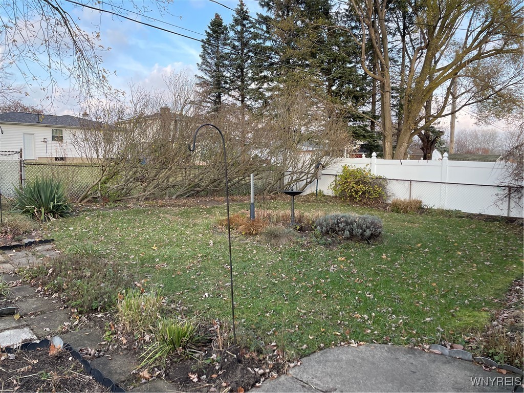 70 Davidson Drive, Cheektowaga, New York image 31