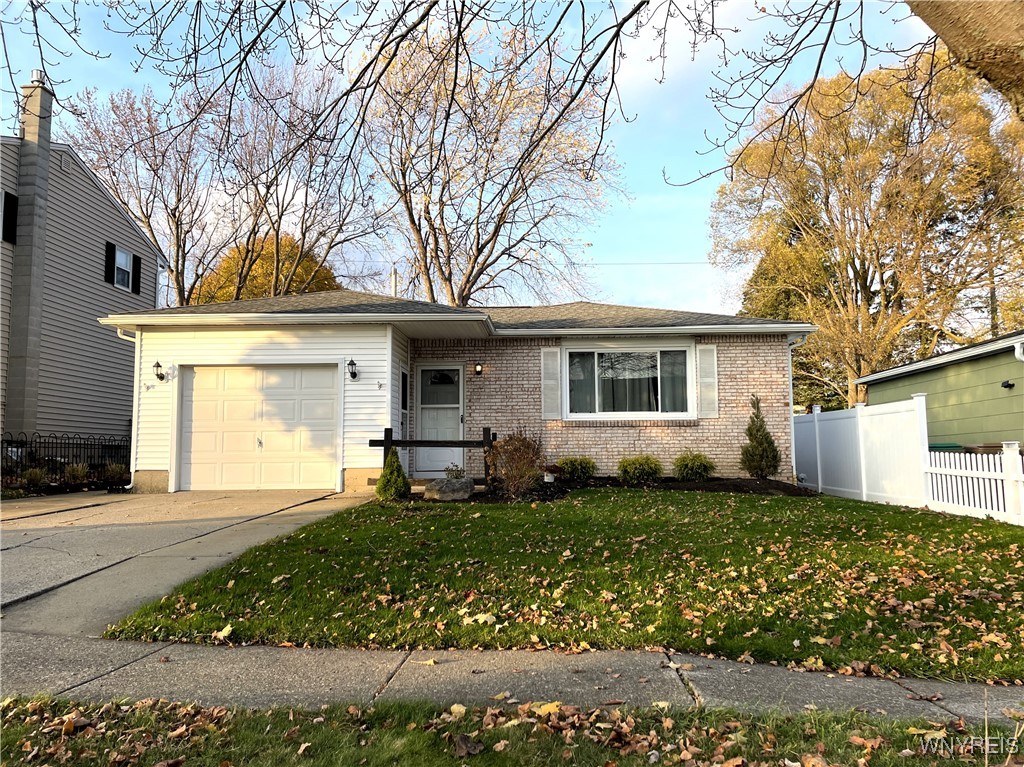 70 Davidson Drive, Cheektowaga, New York image 1