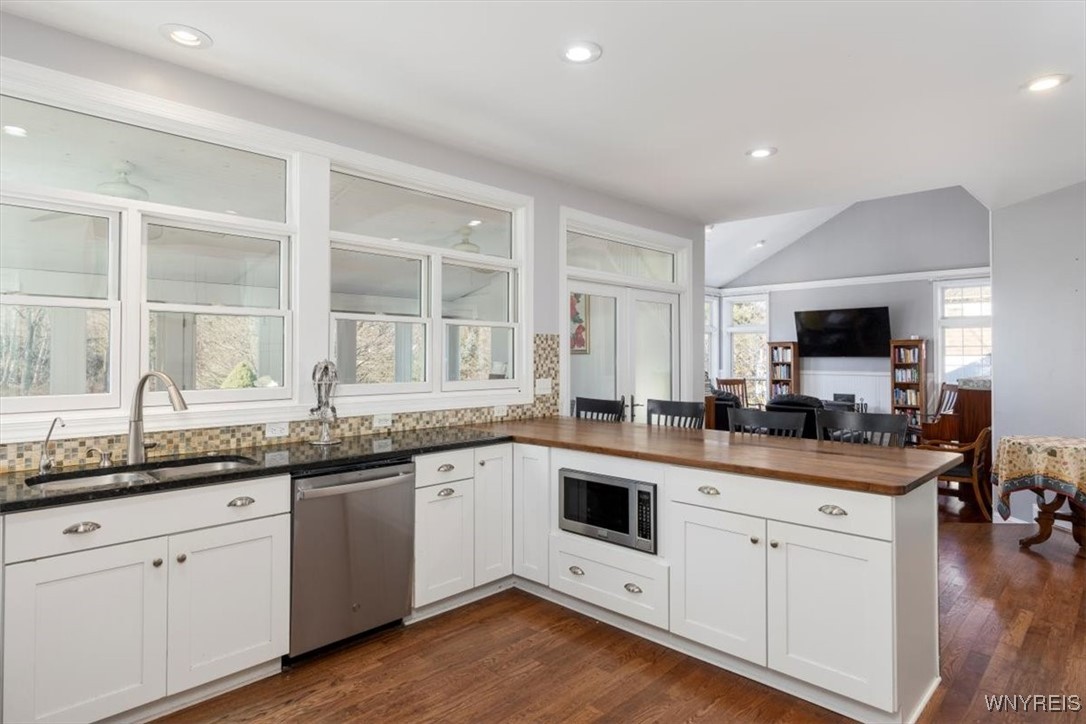 17 Nye Hill Road, Aurora, New York image 10