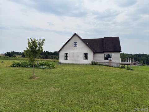 Tiny photo for 1824 Edmunds Road, Freedom, NY 14065 (MLS # B1702213)