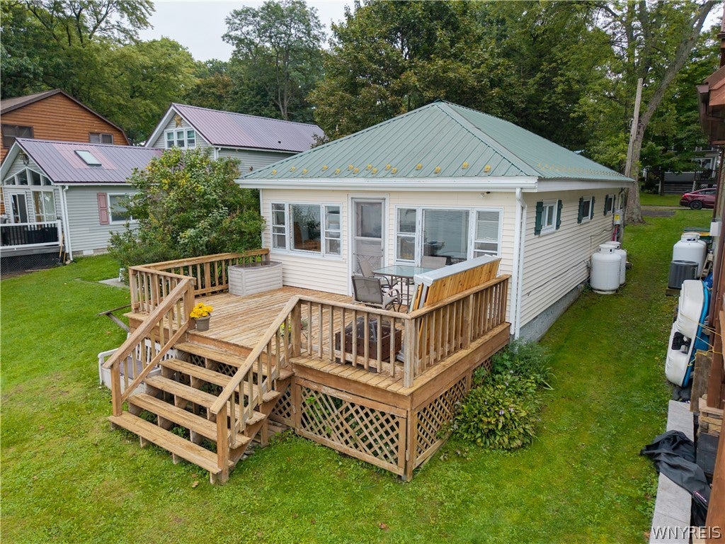 4380 Lakeshore Drive