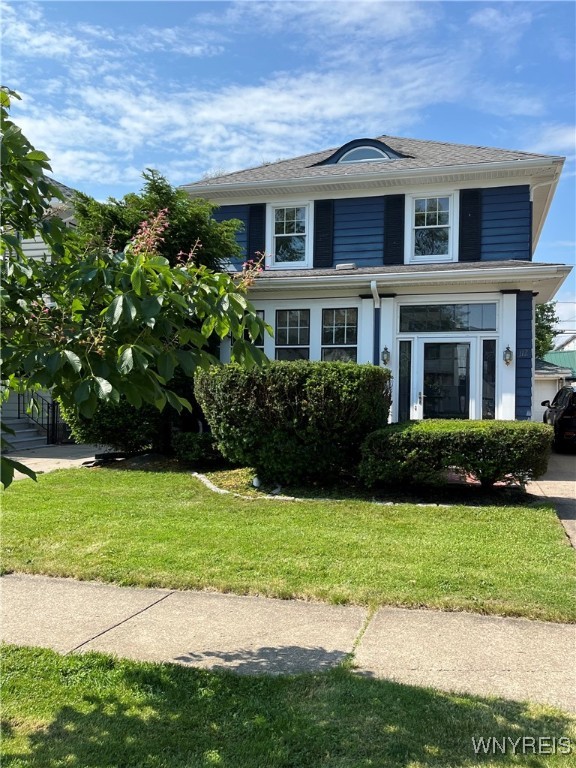 112 Columbia Boulevard