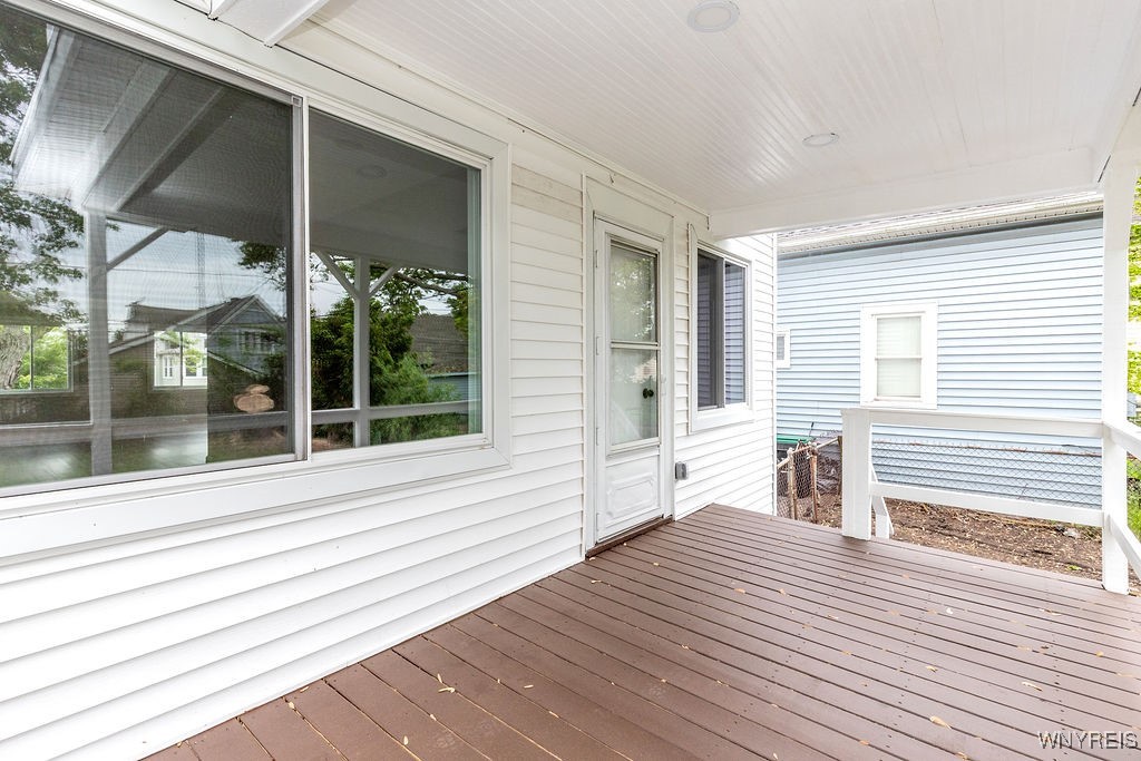 52 Hawthorne Avenue, Tonawanda, New York image 3
