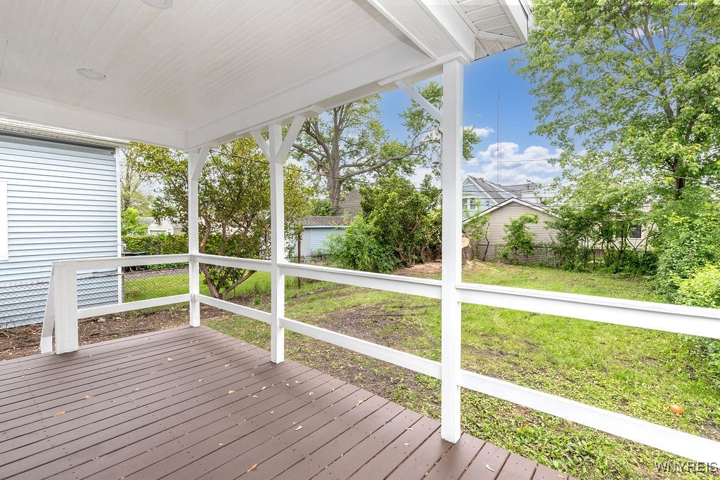 52 Hawthorne Avenue, Tonawanda, New York image 2