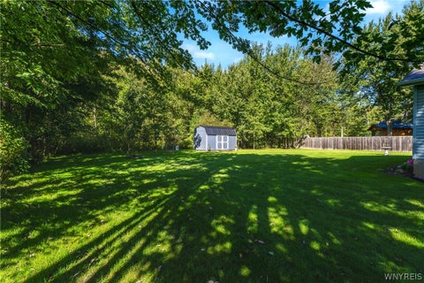 Tiny photo for 6720 Minnick Road, Lockport Town, NY 14094 (MLS # B1714525)