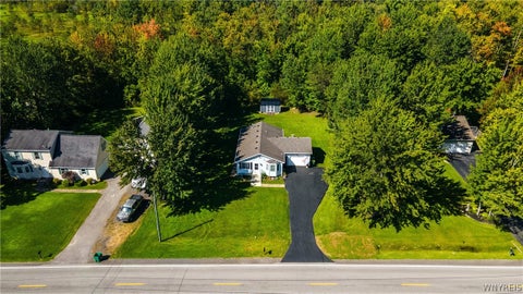 Tiny photo for 6720 Minnick Road, Lockport Town, NY 14094 (MLS # B1714525)