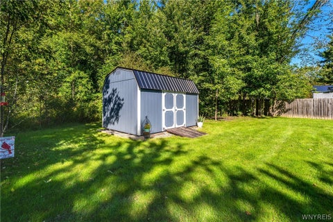 Tiny photo for 6720 Minnick Road, Lockport Town, NY 14094 (MLS # B1714525)