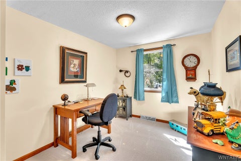 Tiny photo for 6720 Minnick Road, Lockport Town, NY 14094 (MLS # B1714525)