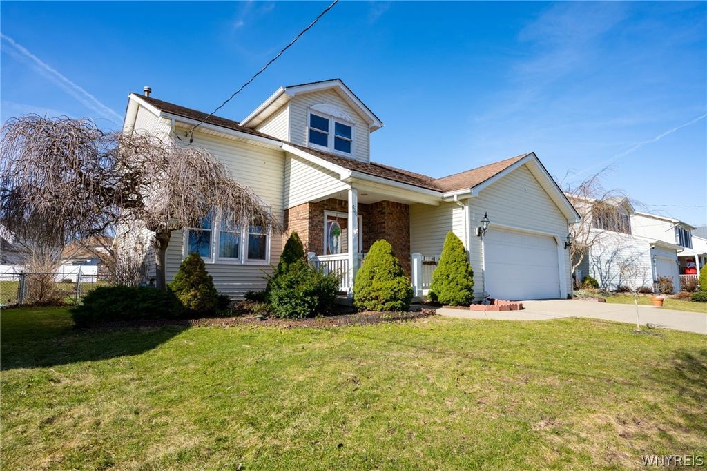 Photo of 4746 Bay View Road, Hamburg, NY 14075 (MLS # B1667326)