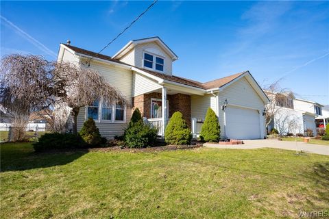 Homes For Sale - 4746 Bay View Road<br/> Hamburg, NY 14075