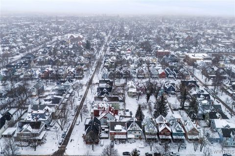 Tiny photo for 365 W Utica Street #Upper, Buffalo, NY 14222 (MLS # B1655167)