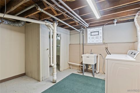 Tiny photo for 365 W Utica Street #Upper, Buffalo, NY 14222 (MLS # B1655167)