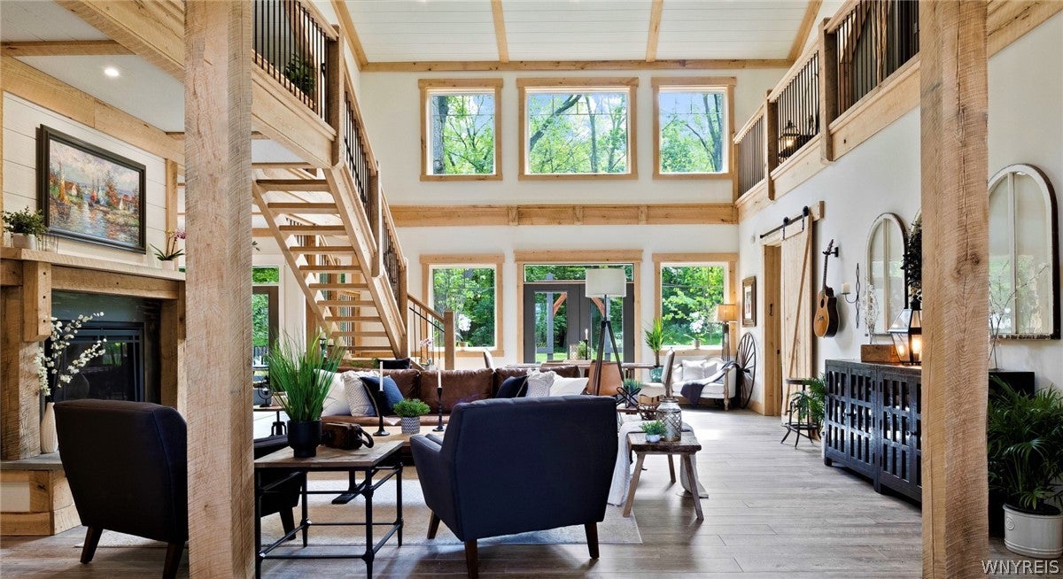 7 Highland Estates Drive