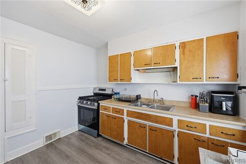 Tiny photo for 399 Windermere Boulevard, Amherst, NY 14226 (MLS # B1684542)