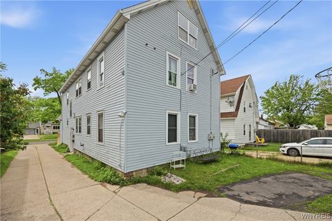 Tiny photo for 399 Windermere Boulevard, Amherst, NY 14226 (MLS # B1684542)