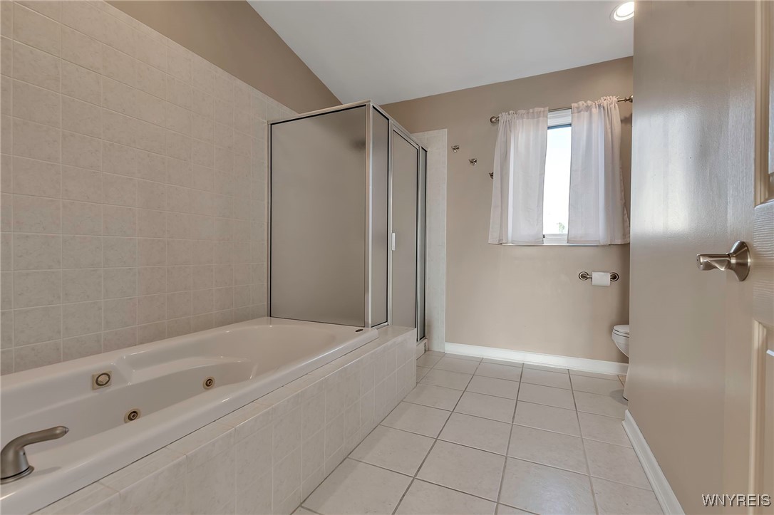 426 Lakefront Boulevard, Buffalo, New York image 30