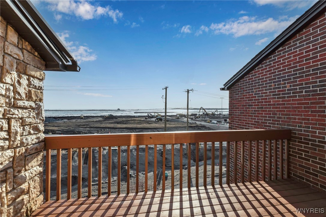 426 Lakefront Boulevard, Buffalo, New York image 27