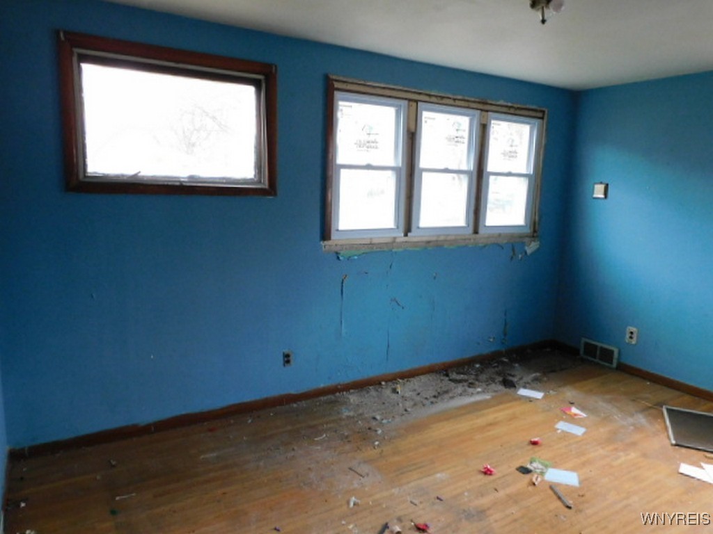 88 Marbeth Court, Buffalo, New York image 5