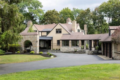 Homes For Sale - 1005 Big Tree Rd Rd<br/> Aurora, NY 14052