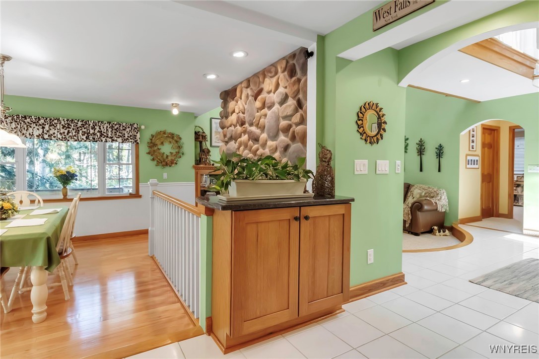 233 Falls Road, Aurora, New York image 12