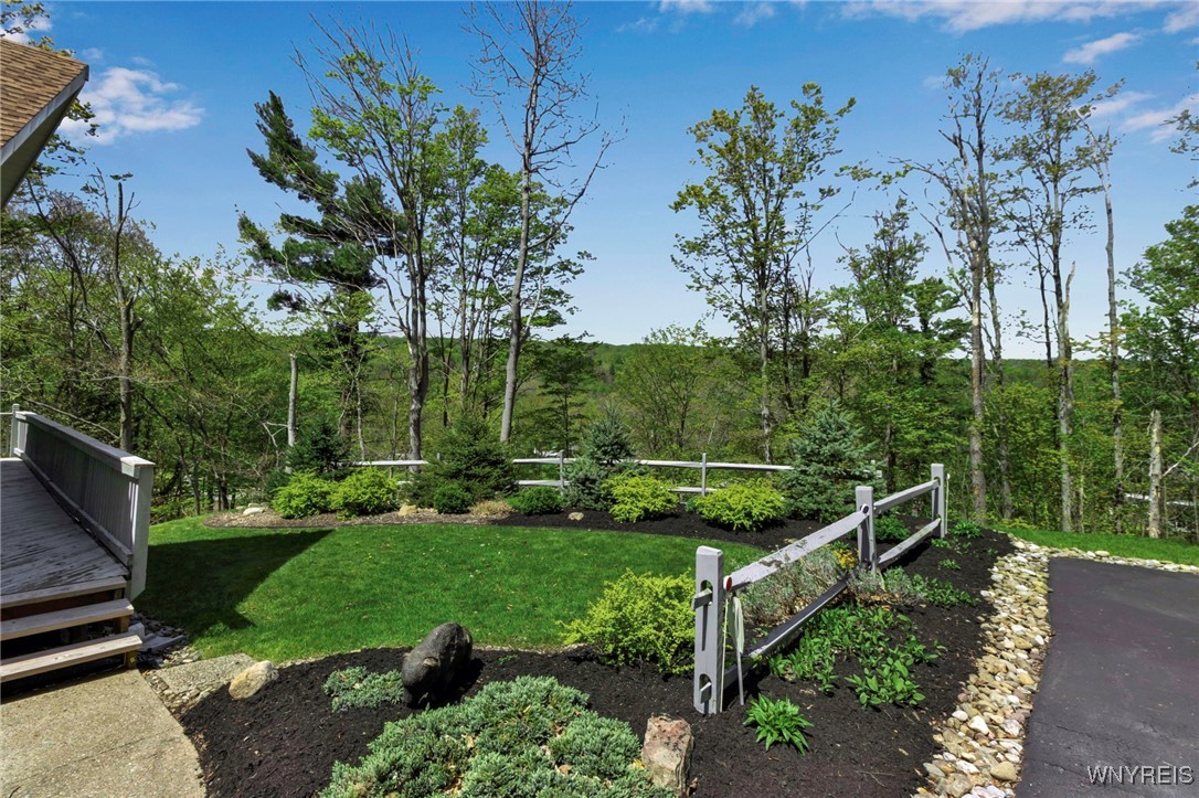 233 Falls Road, Aurora, New York image 45