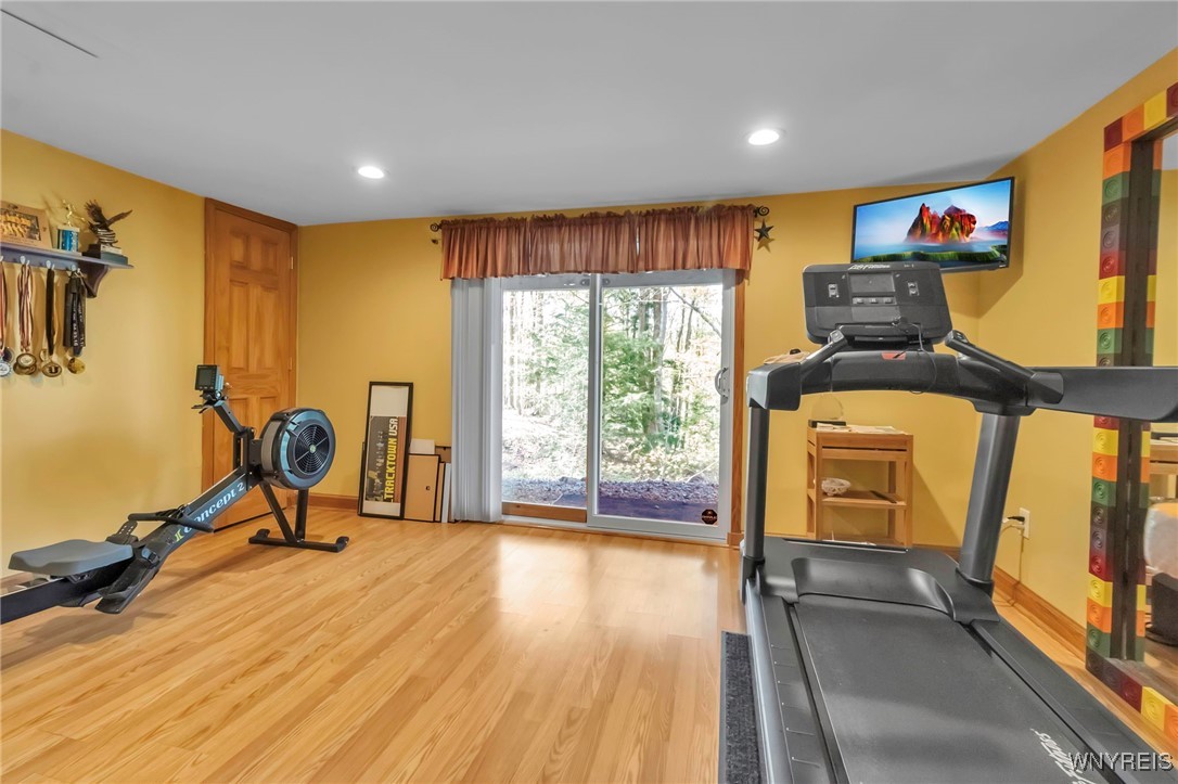 233 Falls Road, Aurora, New York image 29