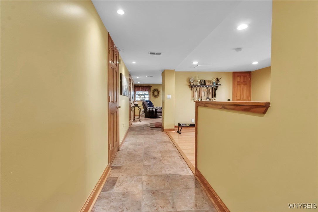 233 Falls Road, Aurora, New York image 33