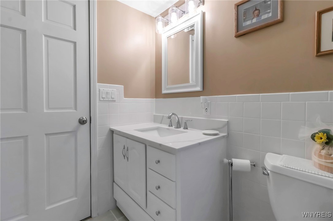 233 Falls Road, Aurora, New York image 15