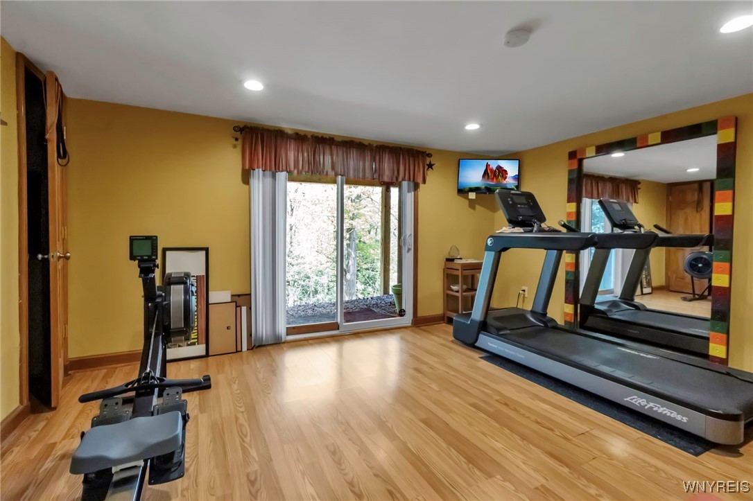 233 Falls Road, Aurora, New York image 28